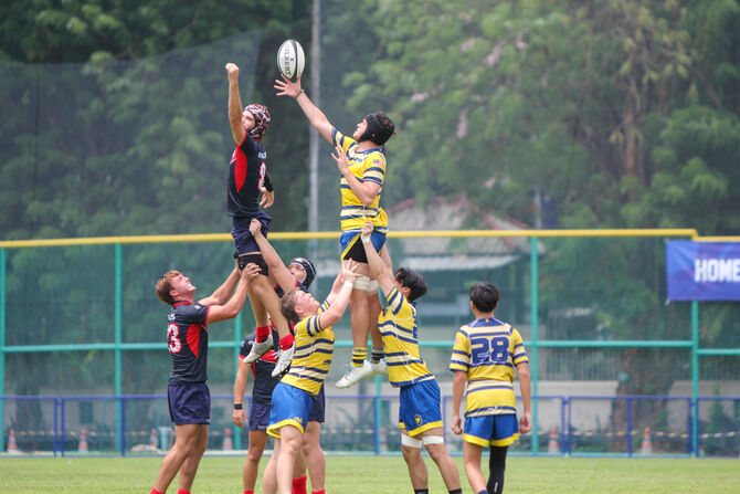 ISKL-students-playing-rugby