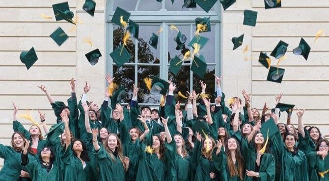 Ermitage-Int-Sch-IB-2025-hats