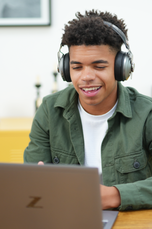 Kings-InterHigh-student-laptop-headphones