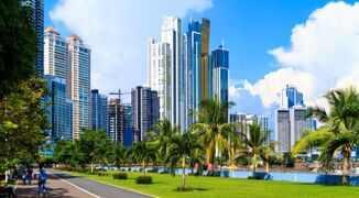 Panama-city-buildings